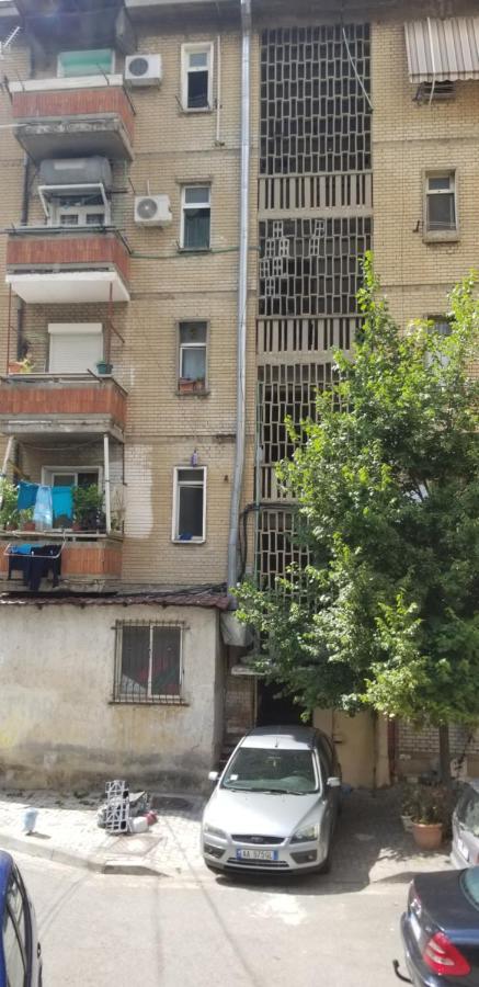 Spacious And Cozy Apartment - Ajia Apartment Tirana Exterior photo